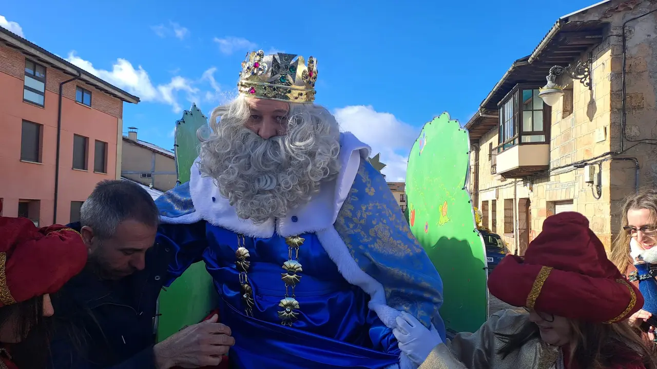 DIA DE LOS REYES EN NAVALENO (6)