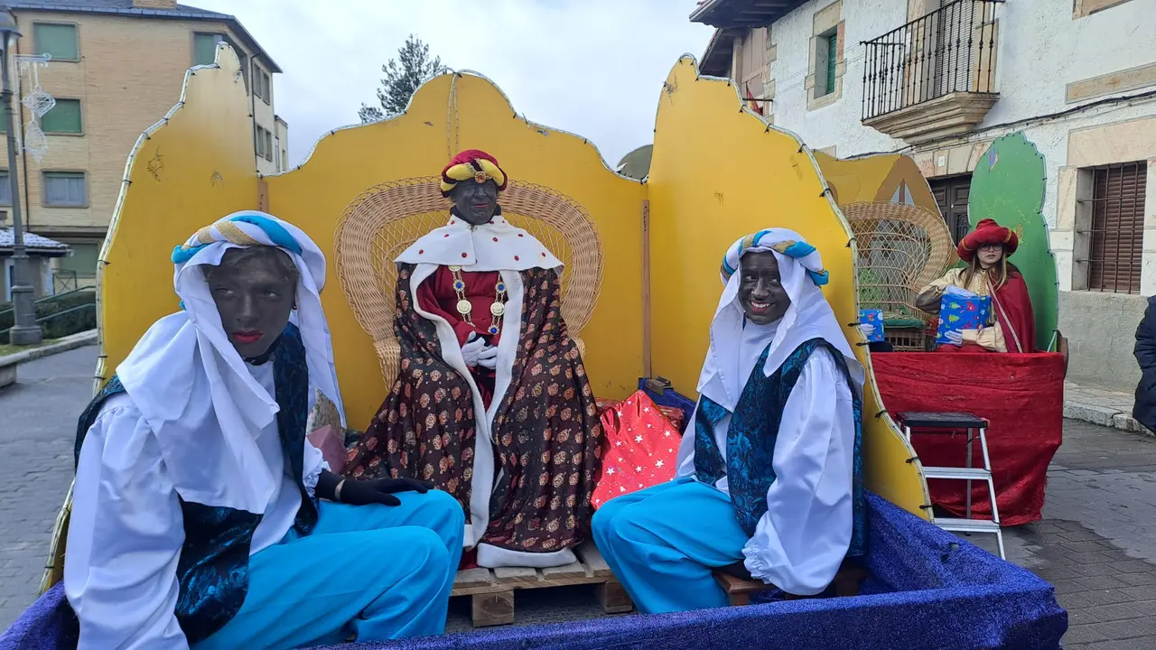 DIA DE LOS REYES EN NAVALENO (5)