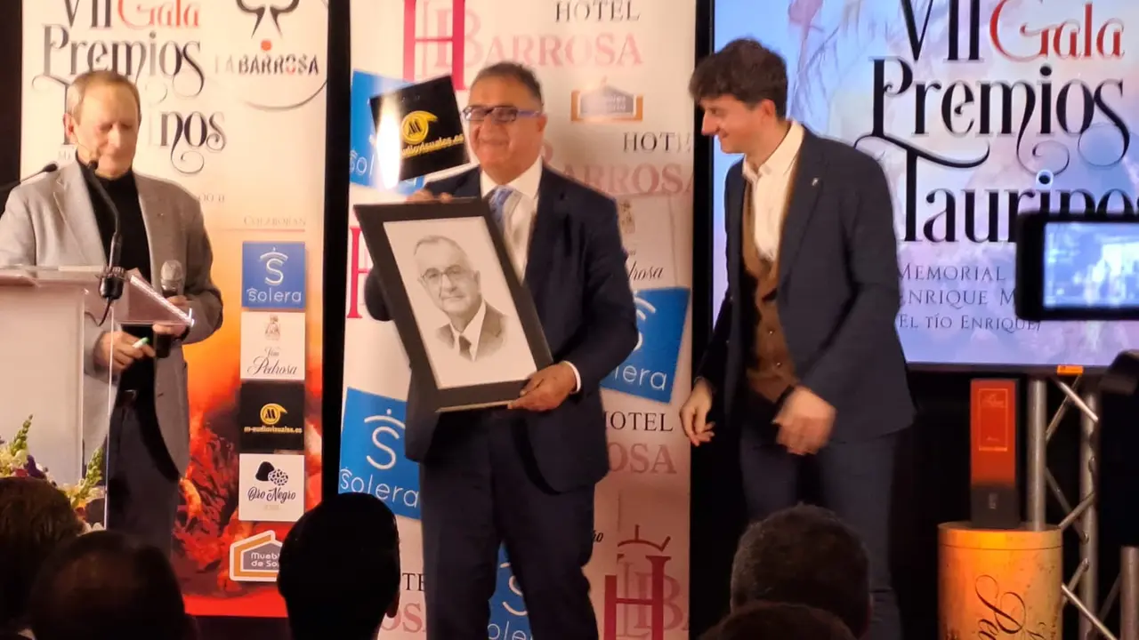 VII PREMIOS TARINOS LA BARROSA (2)