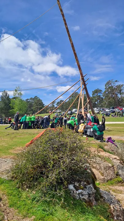 PINGADA DEL MAYO EN COVALEDA 2024 (33)