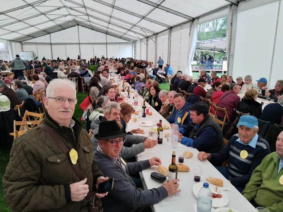 VIII ENCUENTRO DE COMUNIDAD VIVA (2)