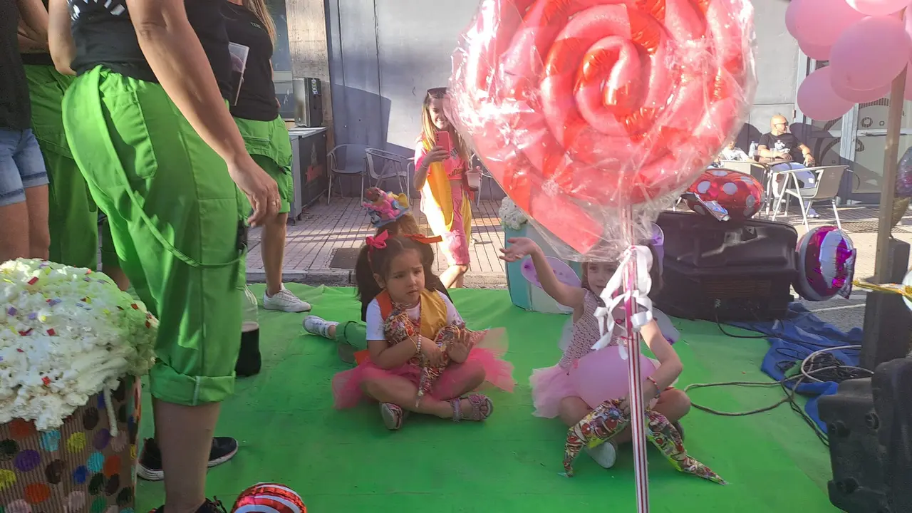 CARROZAS DE LAS FIESTAS (16)