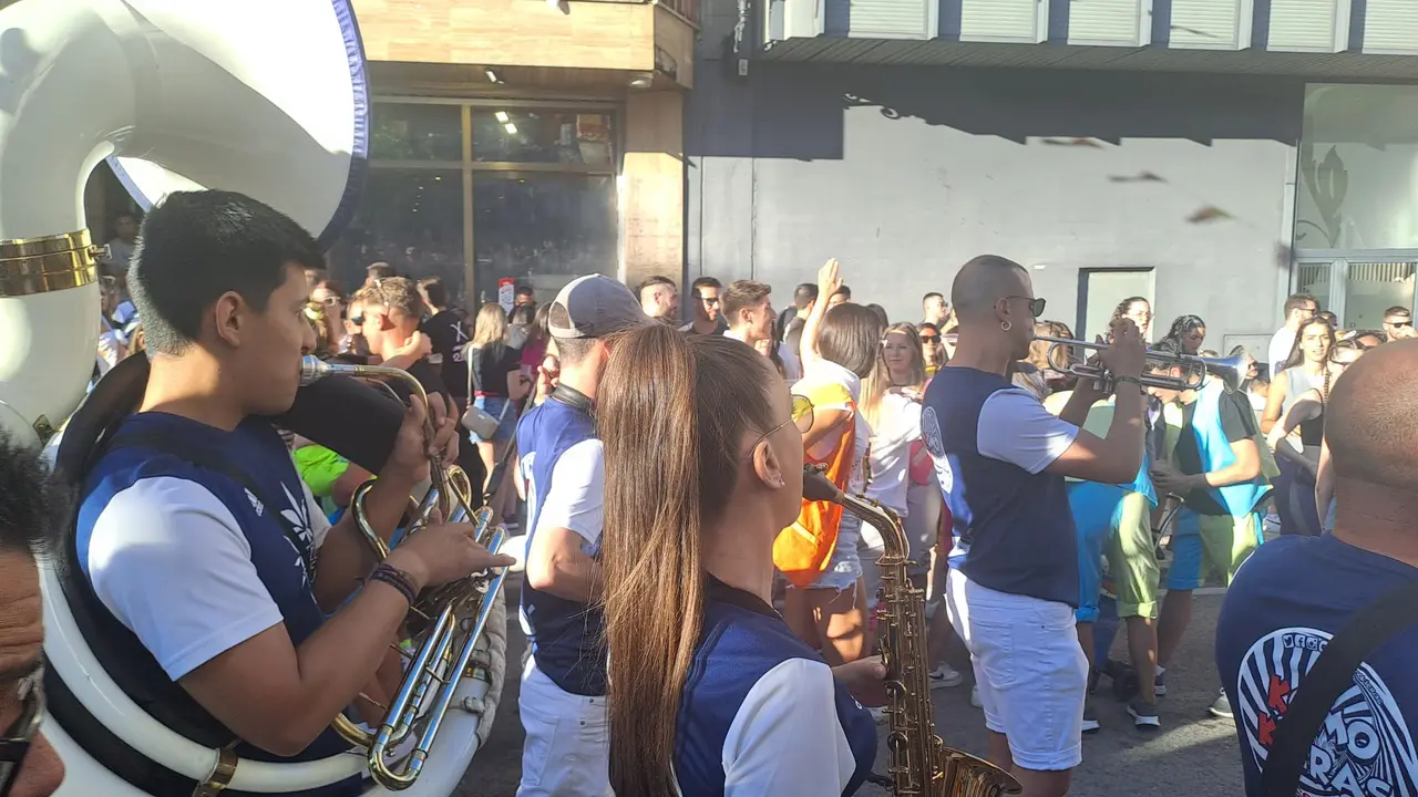 CARROZAS DE LAS FIESTAS (25)