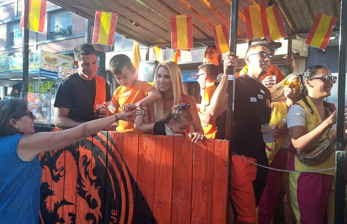 CARROZAS DE LAS FIESTAS (26)