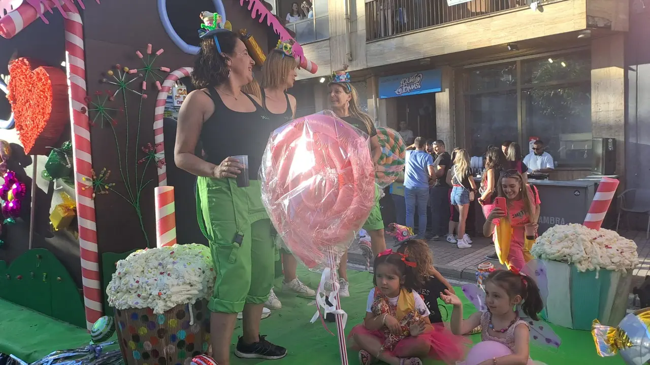 CARROZAS DE LAS FIESTAS (29)