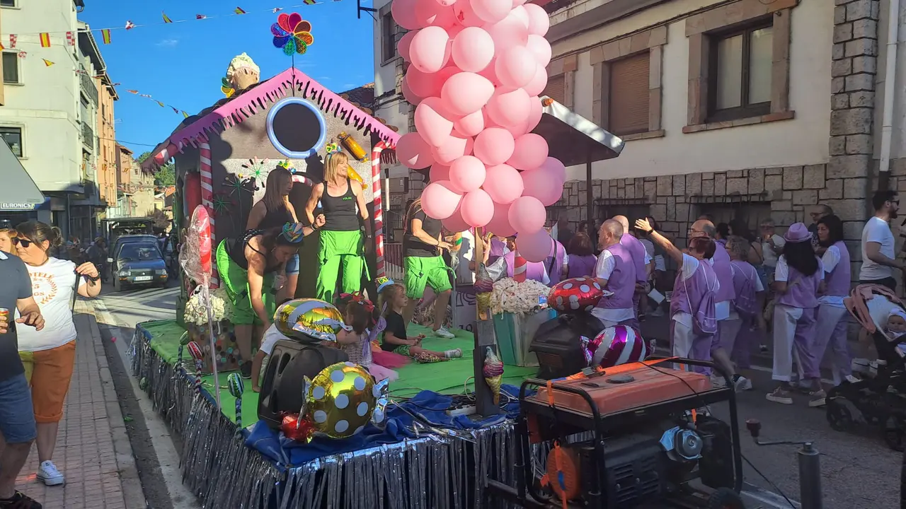 CARROZAS FIESTAS MAGDALENA (5)