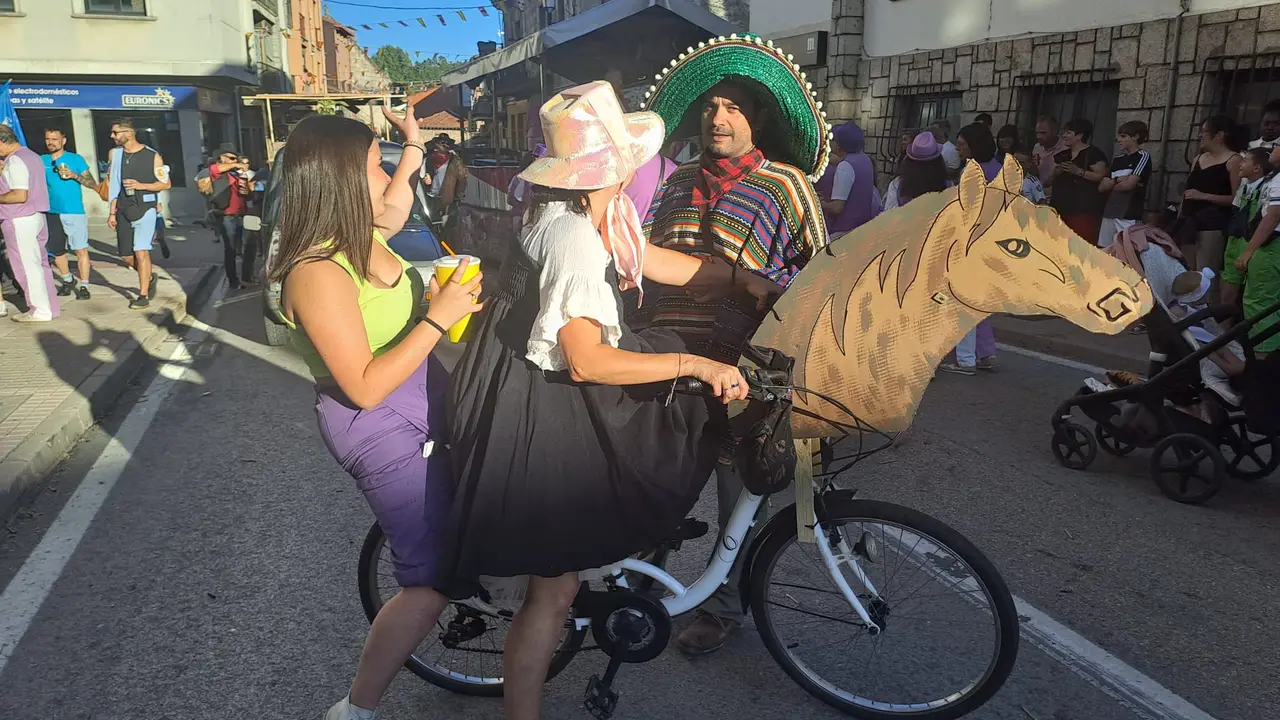 CARROZAS FIESTAS MAGDALENA (9)