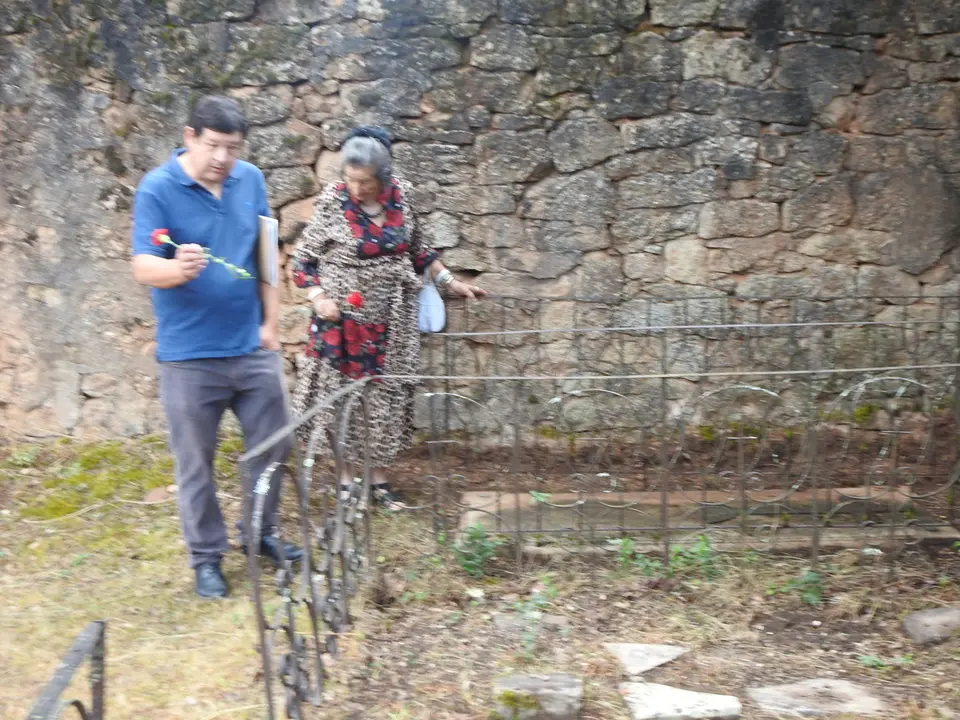 HOMENAJE EN LA MUEDRA (34)