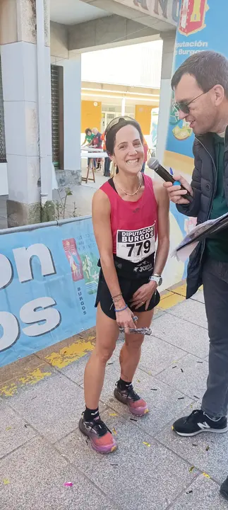 DEMANDASAURUS EN SALAS (25)