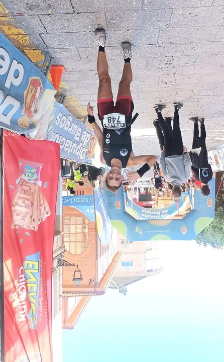 DEMANDASAURUS EN SALAS (37)