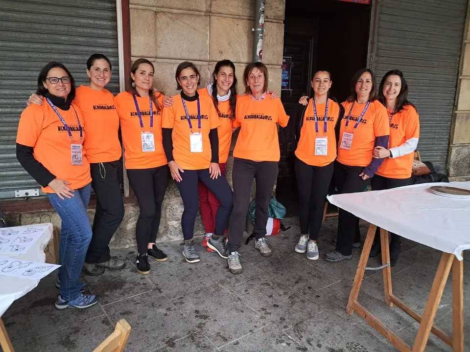 DEMANDASAURUS EN SALAS (44)