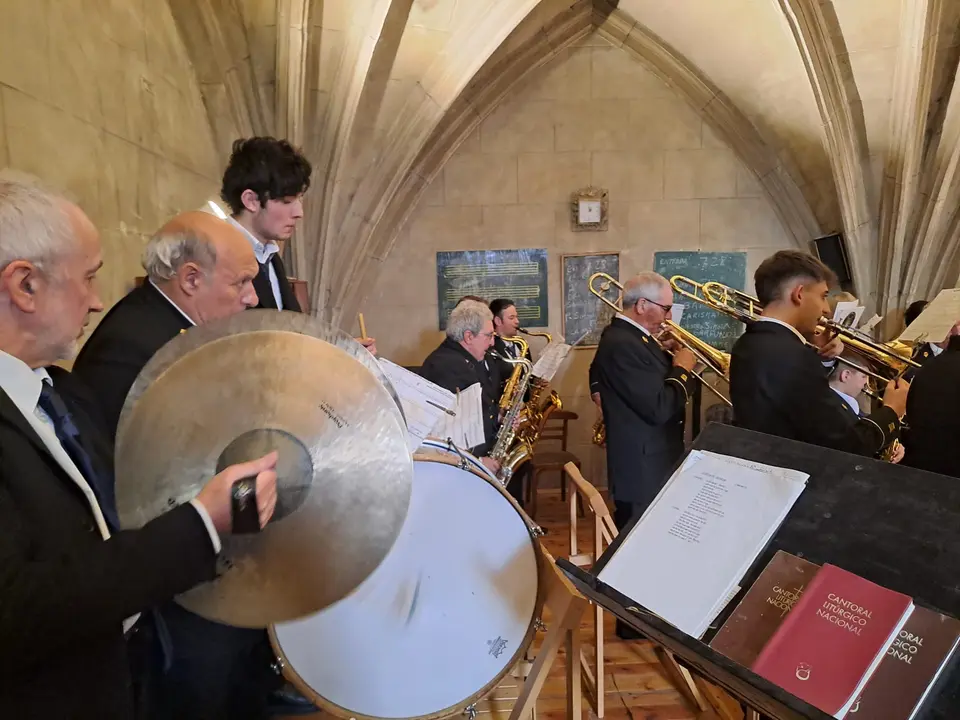 BANDA DE MÚSICA DE cOVALEDA (14)