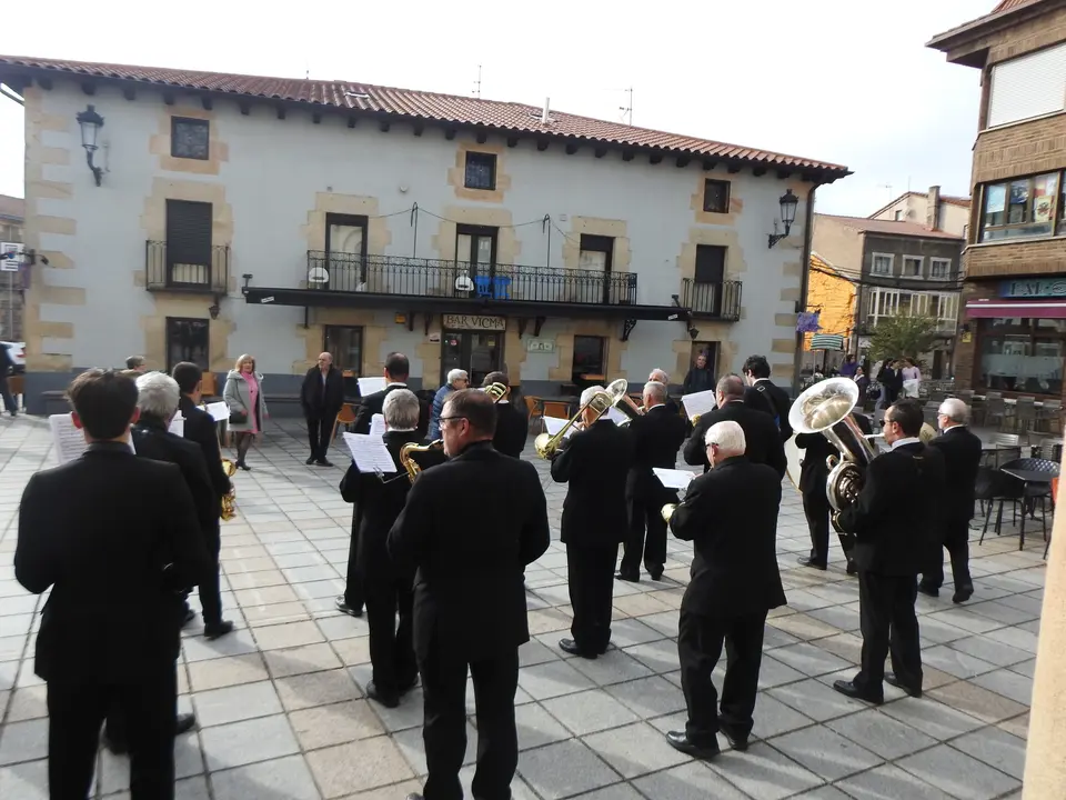 BANDA DE MÚSICA DE cOVALEDA (21)