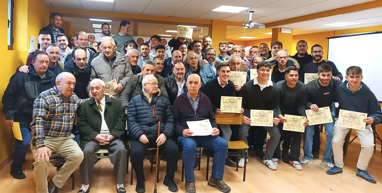 LA BARROSA 2025 Y HOMENAJE BARROSEROS (21)