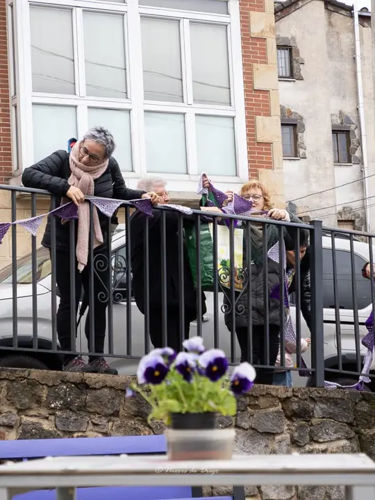 c5165b41-e0a1-4a81-ac2d-338704376865