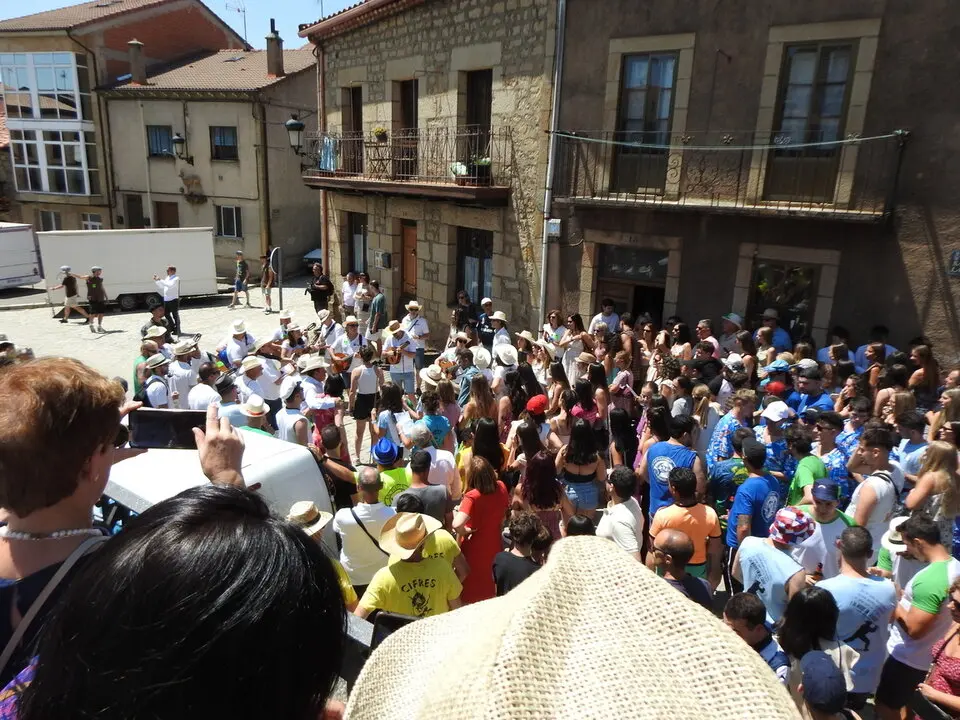 RONDA SANTA MARINA 2025 (34)