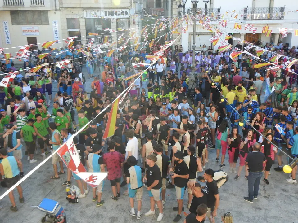 PREGON Y CARROZAS SAN LEONARDO  (1)