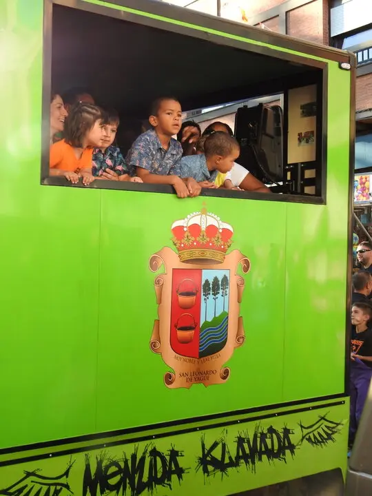 PREGON Y CARROZAS SAN LEONARDO  (42)