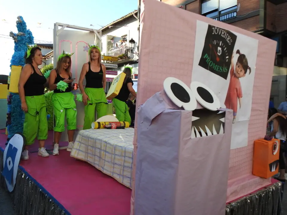 PREGON Y CARROZAS SAN LEONARDO  (55)