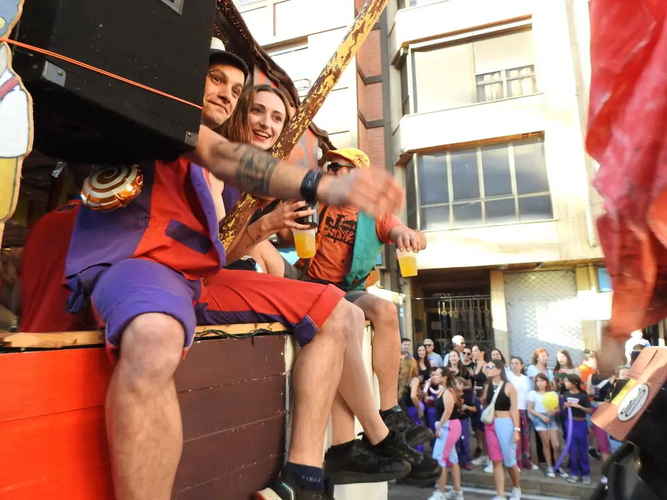 PREGON Y CARROZAS SAN LEONARDO  (66)