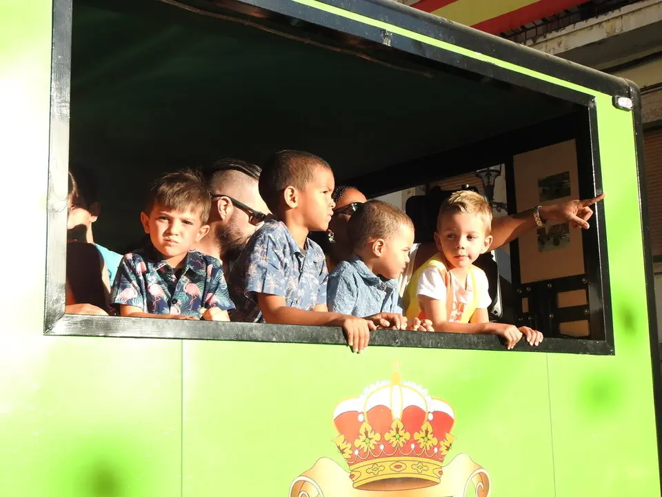 PREGON Y CARROZAS SAN LEONARDO  (81)