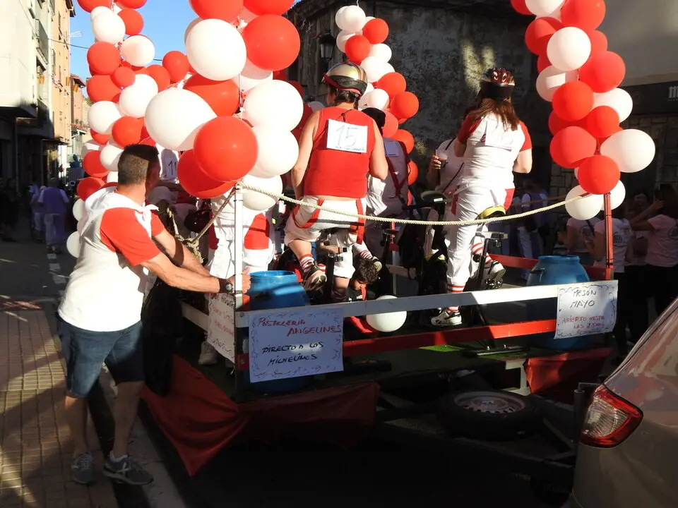 PREGON Y CARROZAS SAN LEONARDO  (87)