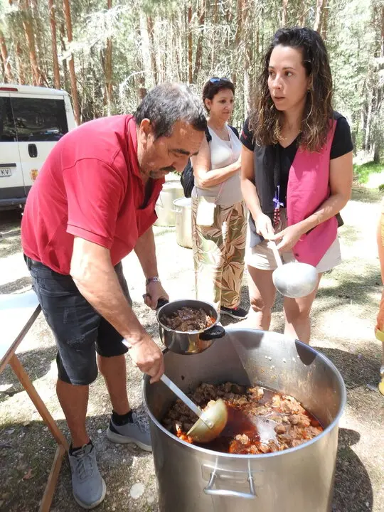 CALDERETA EN SAN LEONARDO (17)