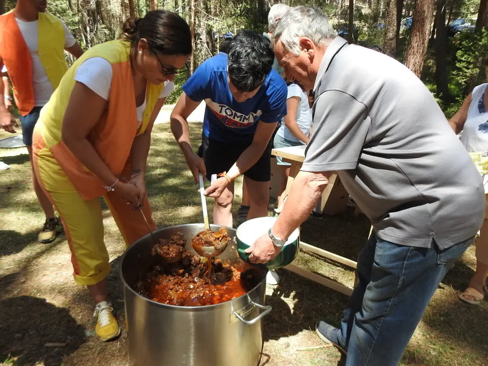 CALDERETA EN SAN LEONARDO (19)