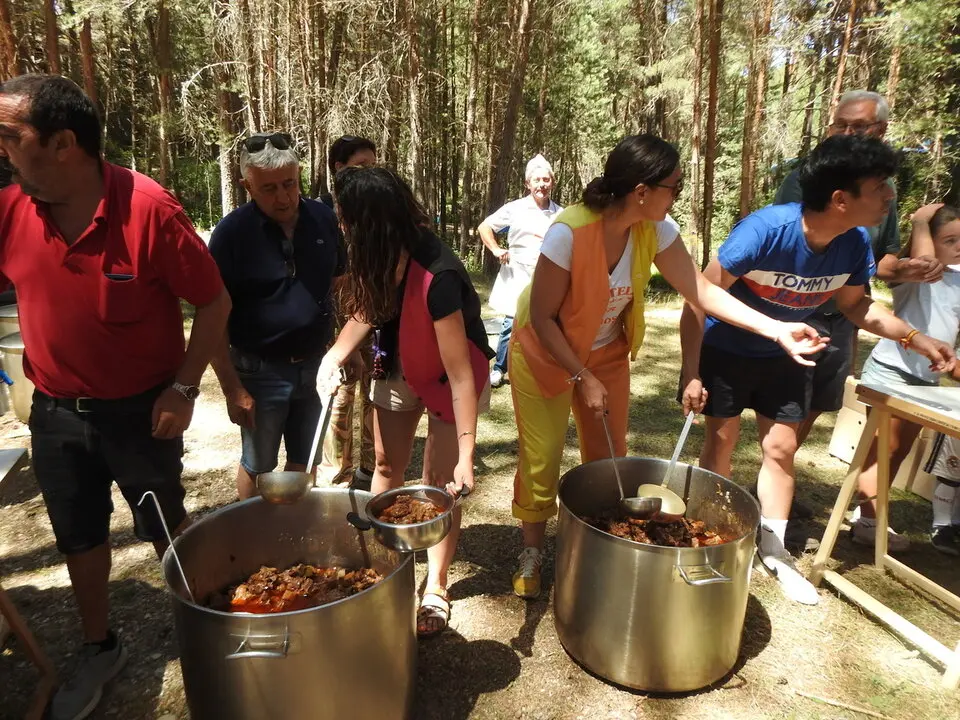 CALDERETA EN SAN LEONARDO (21)