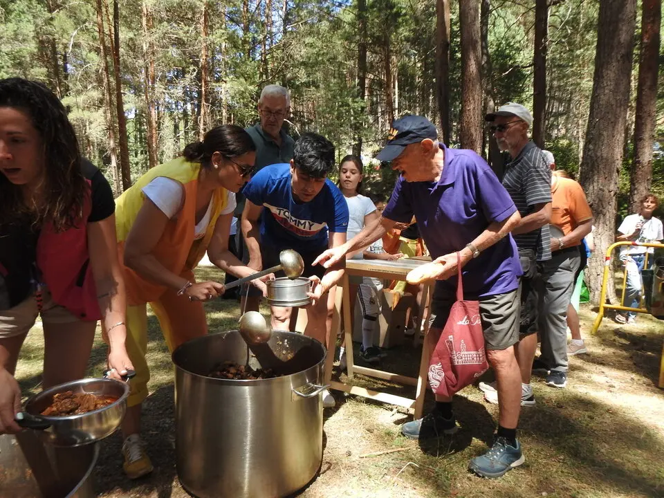 CALDERETA EN SAN LEONARDO (22)