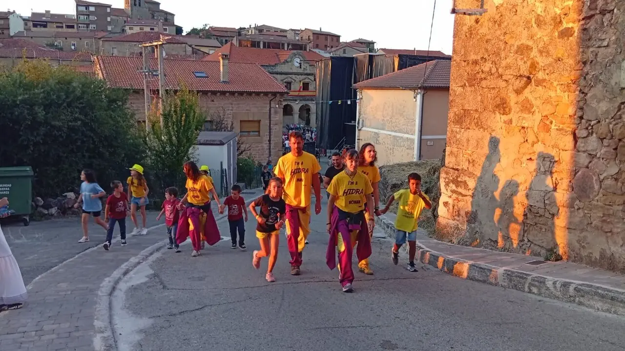 FIESTAS DE VILVIESTRE 2025 (20)