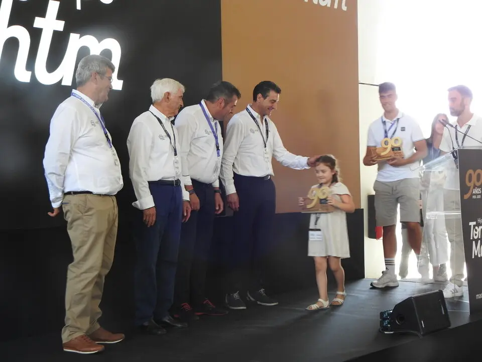 BURPELLET 90 ANIVERSARIO (19)