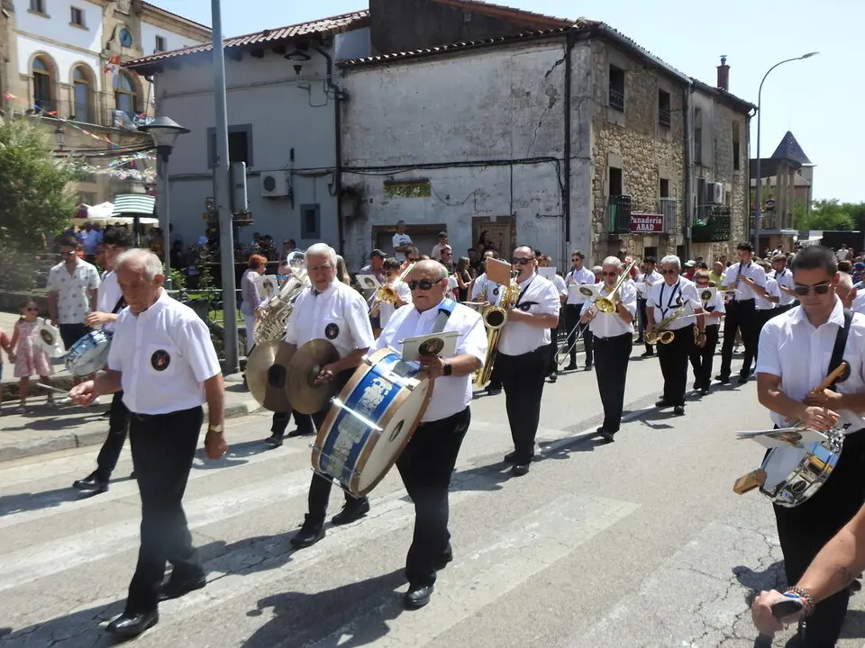 ARRANQUE FIESTAS COVALEDA (6)