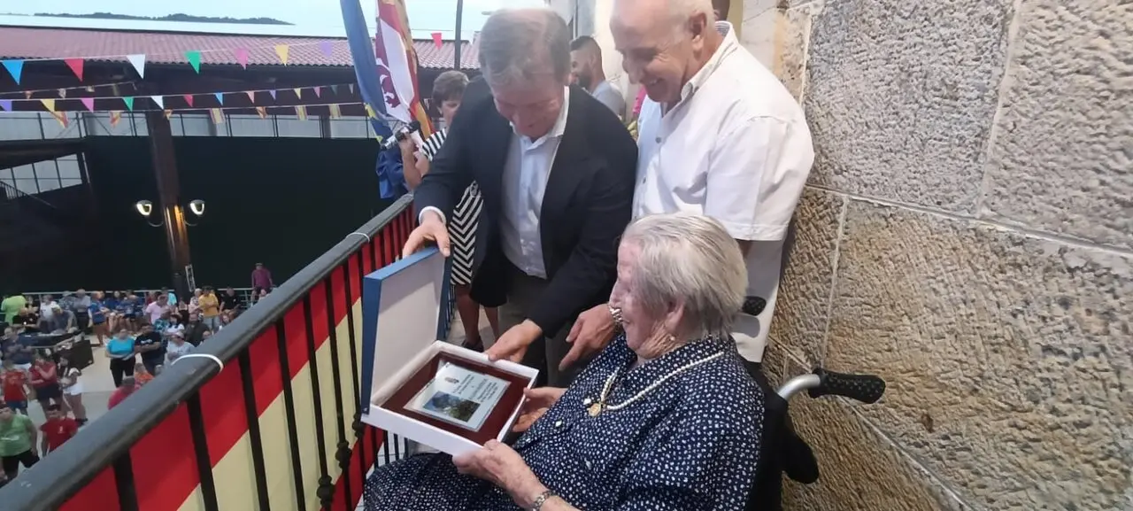 inicio fiestas en Canicosa de la Sierra (3)