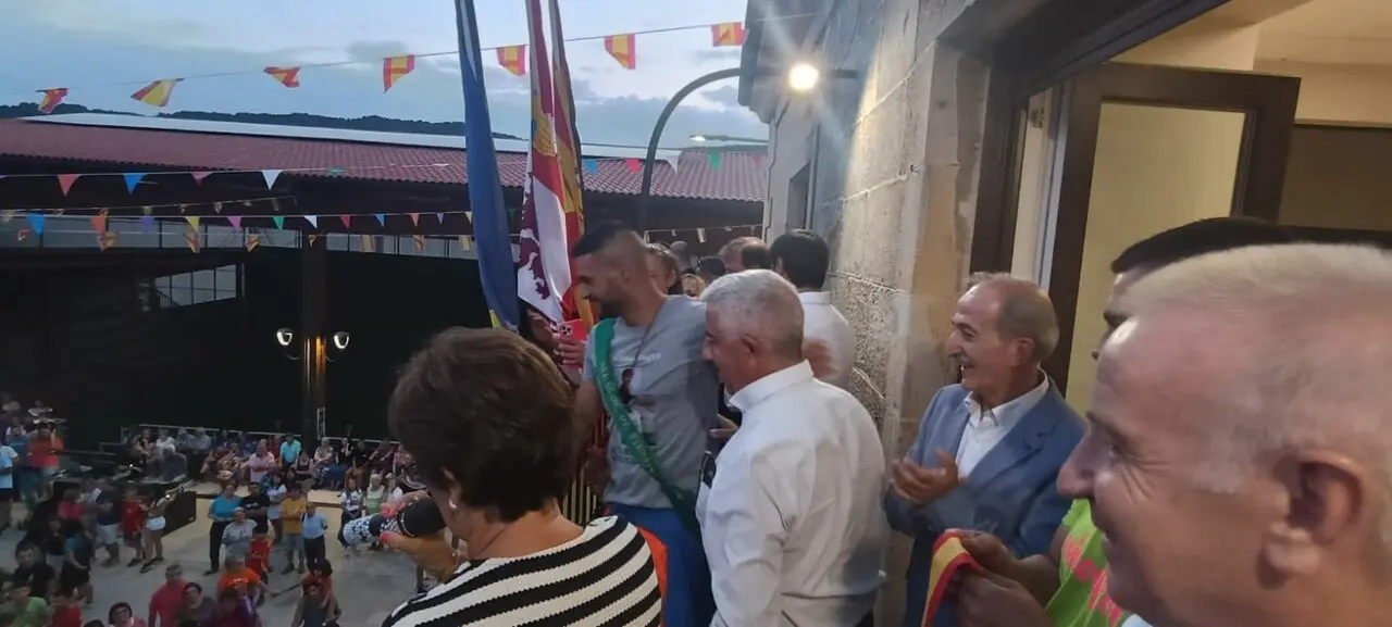 inicio fiestas en Canicosa de la Sierra (28)