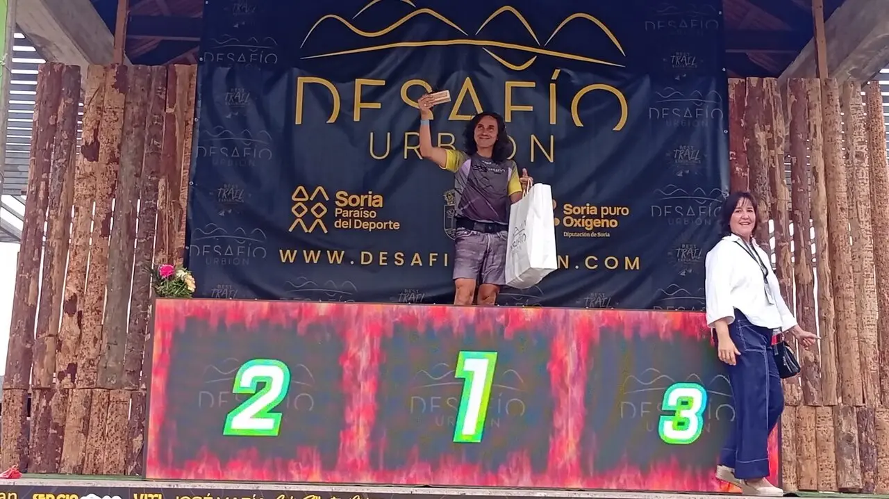 DESAFÍO URBION 2025 ENTREGA DE TROFEOS (20)