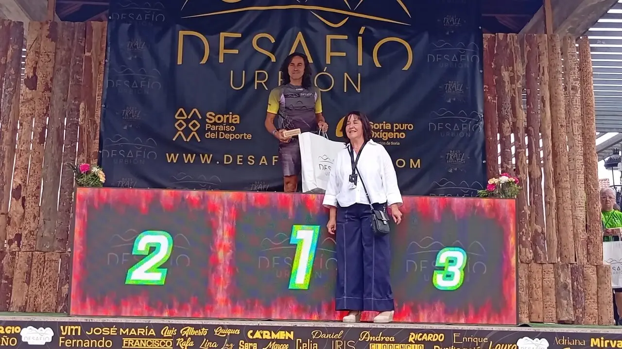 DESAFÍO URBION 2025 ENTREGA DE TROFEOS (34)