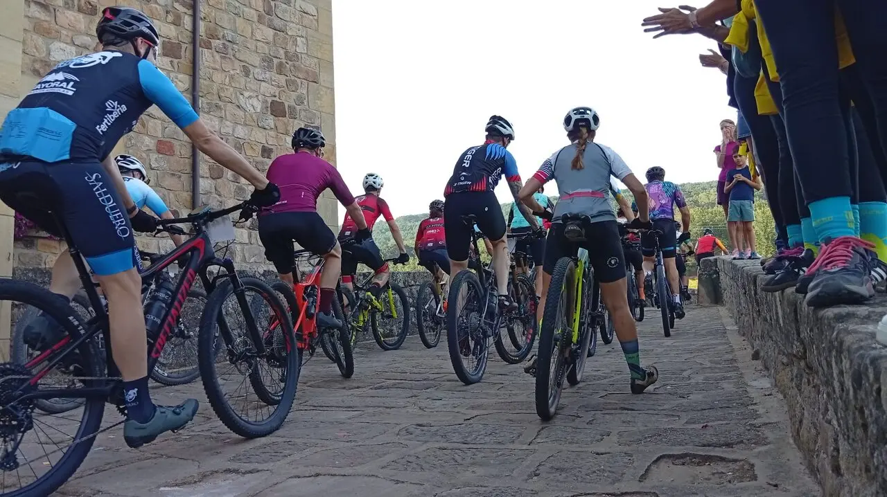 La tronchaberezos  en SALDUERO 2025 (12)