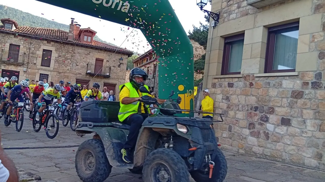 La tronchaberezos  en SALDUERO 2025 (20)