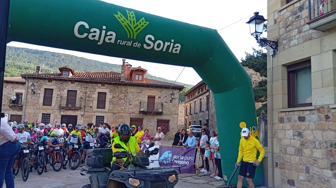 La tronchaberezos  en SALDUERO 2025 (37)