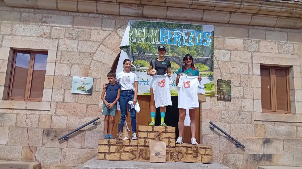 ENTREGA DE TROFEOS EN LA TRONCHABEREZOS (4)