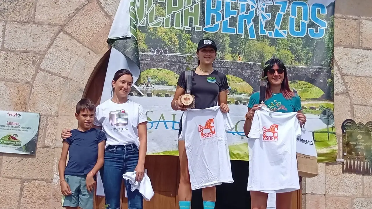 ENTREGA DE TROFEOS EN LA TRONCHABEREZOS (7)