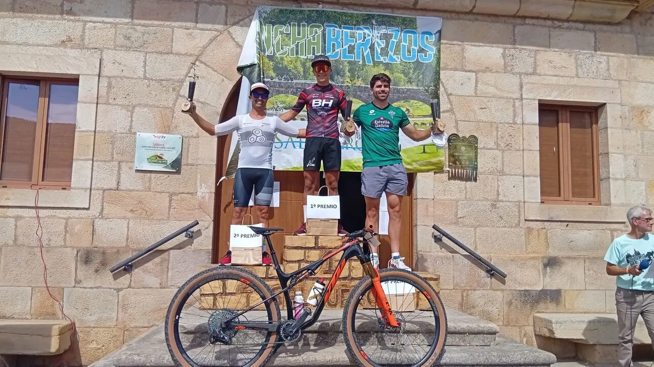 ENTREGA DE TROFEOS EN LA TRONCHABEREZOS (15)