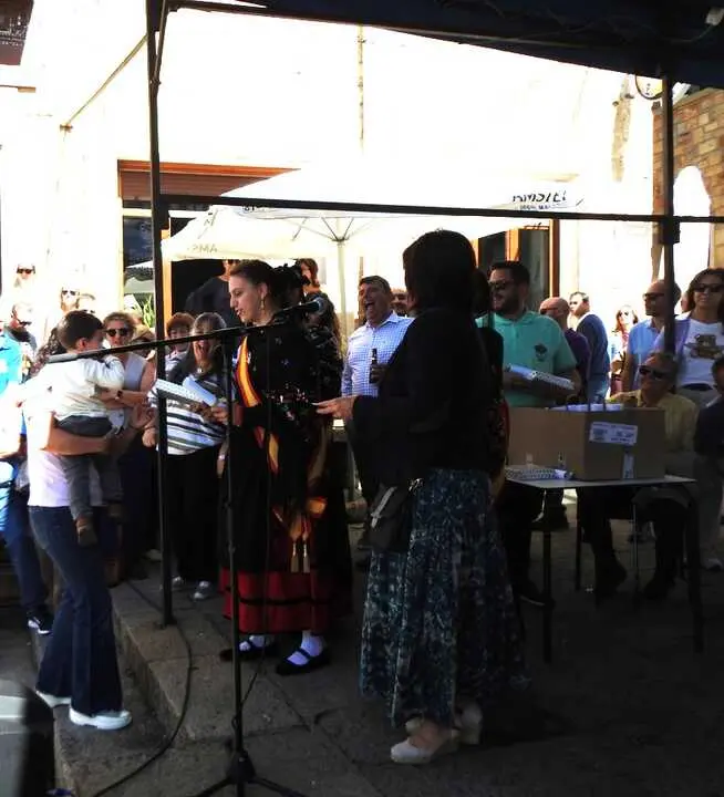 DURUELO HJOMENAJE Y RONDA (8)