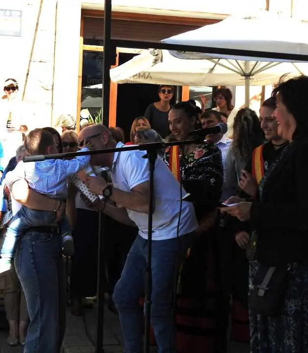 DURUELO HJOMENAJE Y RONDA (14)