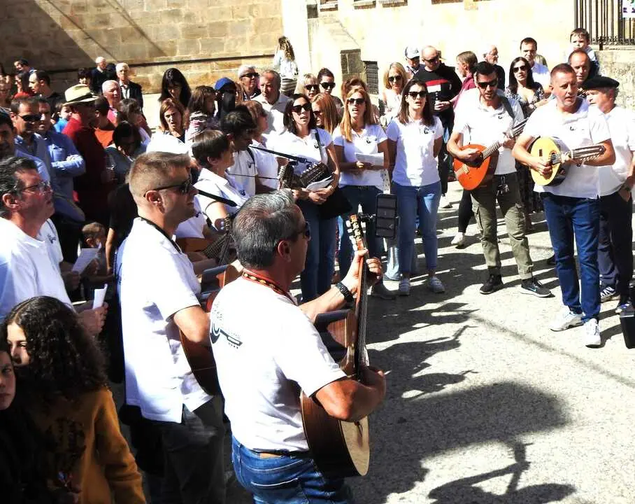 DURUELO HJOMENAJE Y RONDA (62)