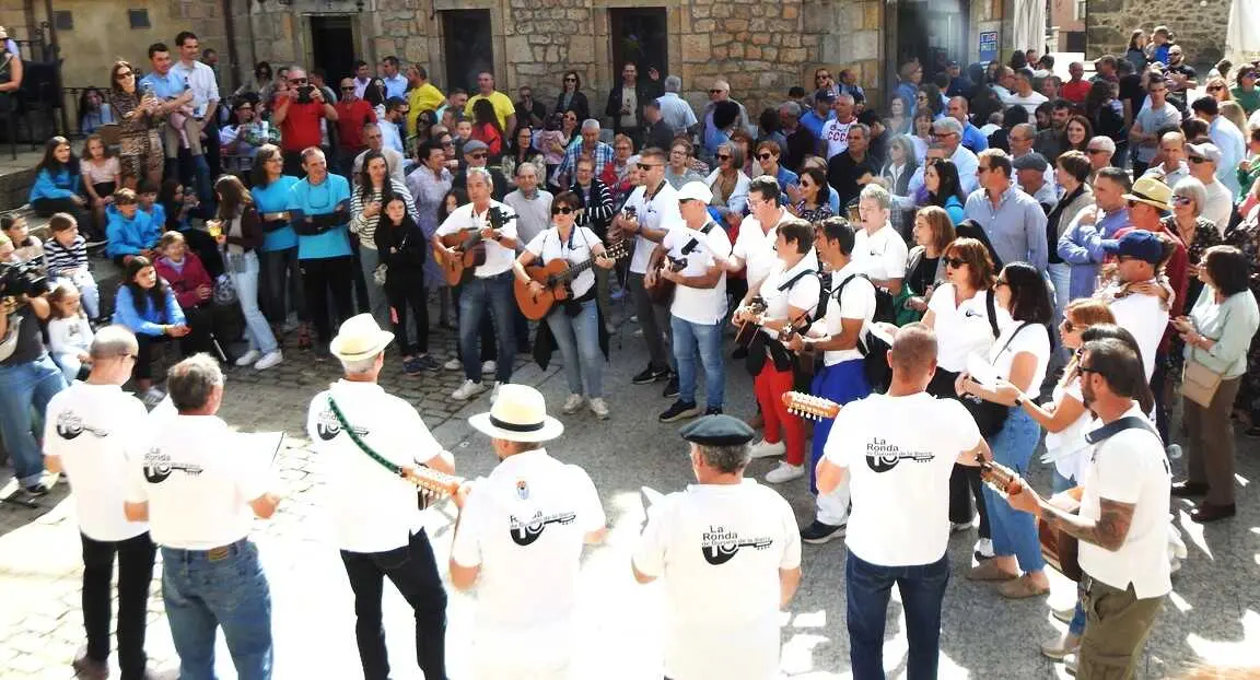 DURUELO HJOMENAJE Y RONDA (69)