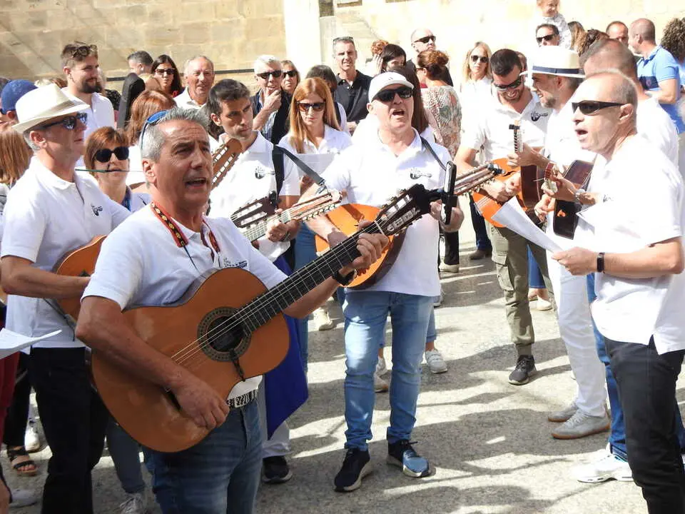 DURUELO HJOMENAJE Y RONDA (74)