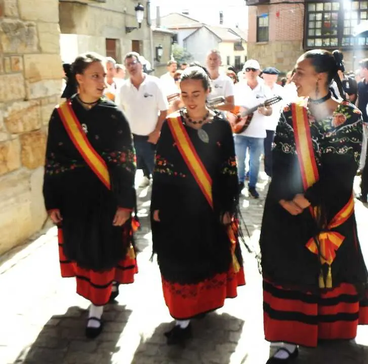 DURUELO HJOMENAJE Y RONDA (79)