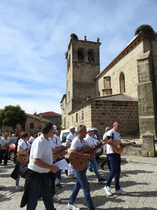 DURUELO HJOMENAJE Y RONDA (83)